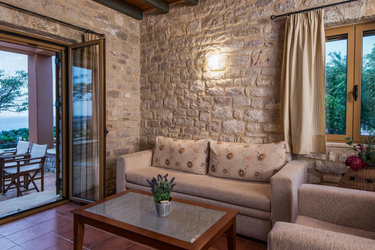 Enastron Villas Kyparissia Dış mekan fotoğraf